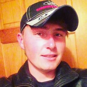 Meet your Posher, Perry